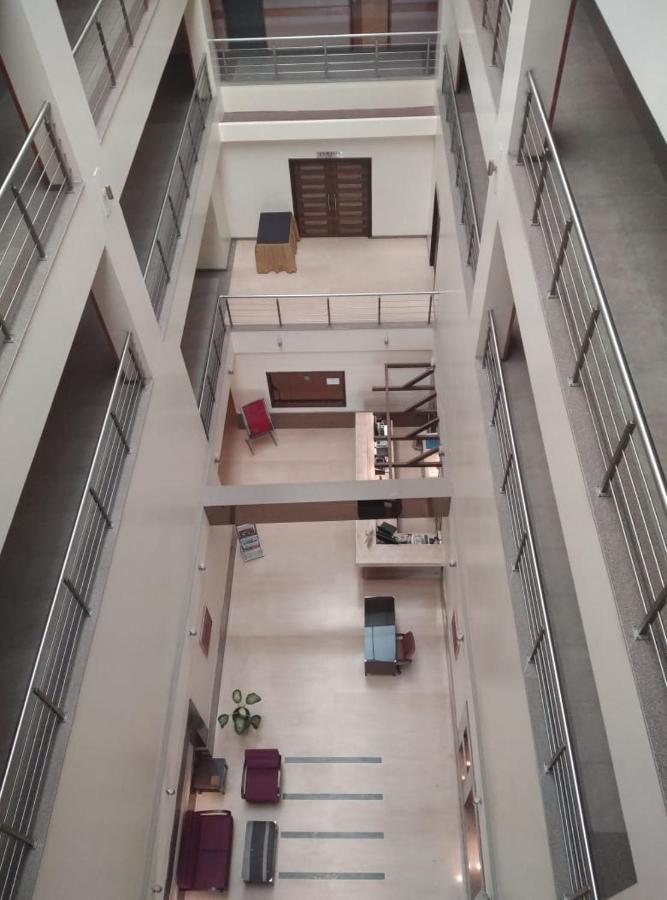 Hotel Crn Canary Bangalore Exterior photo